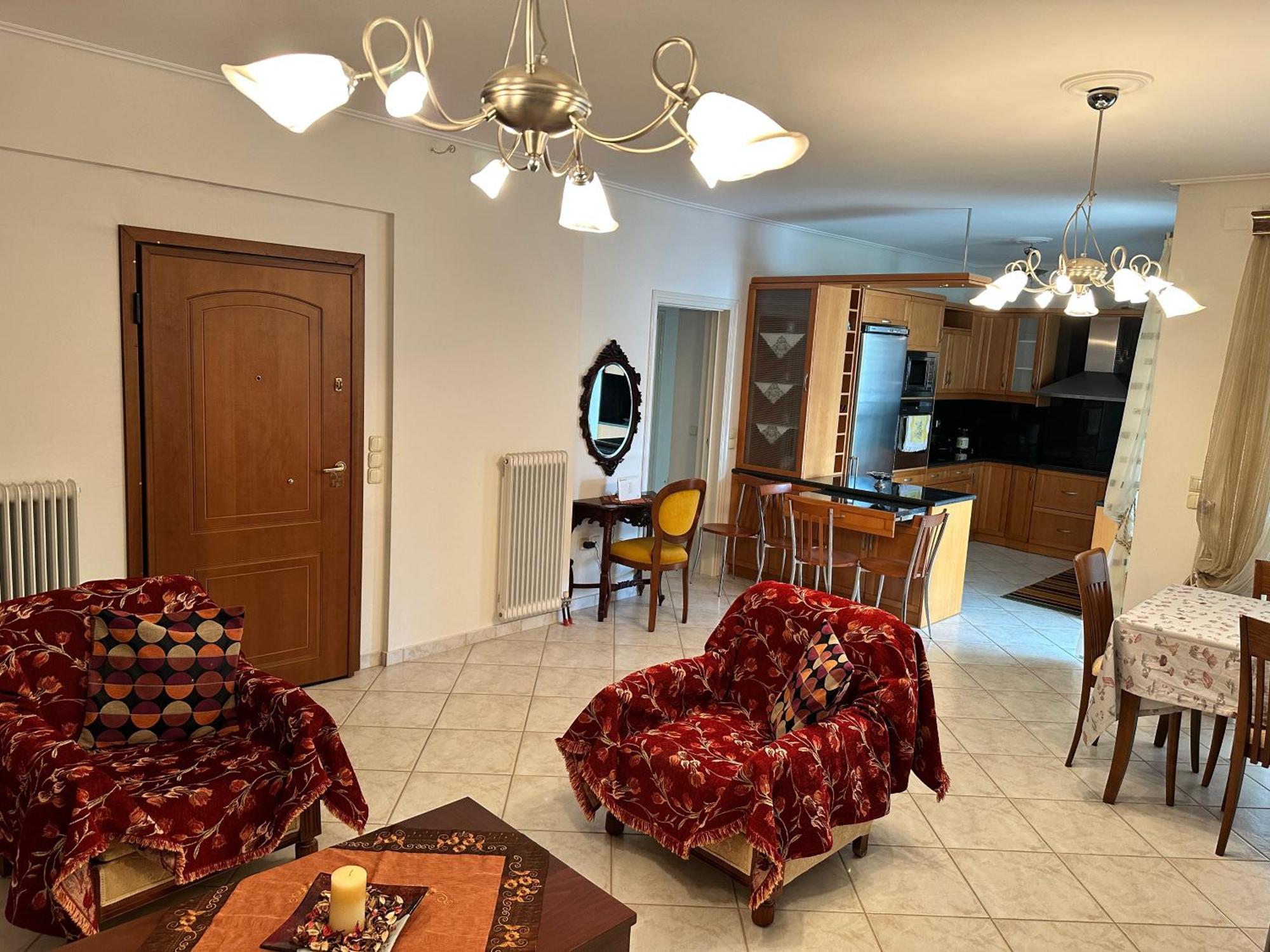 Beautiful Apartment Near The Beach Kalamata Exterior foto